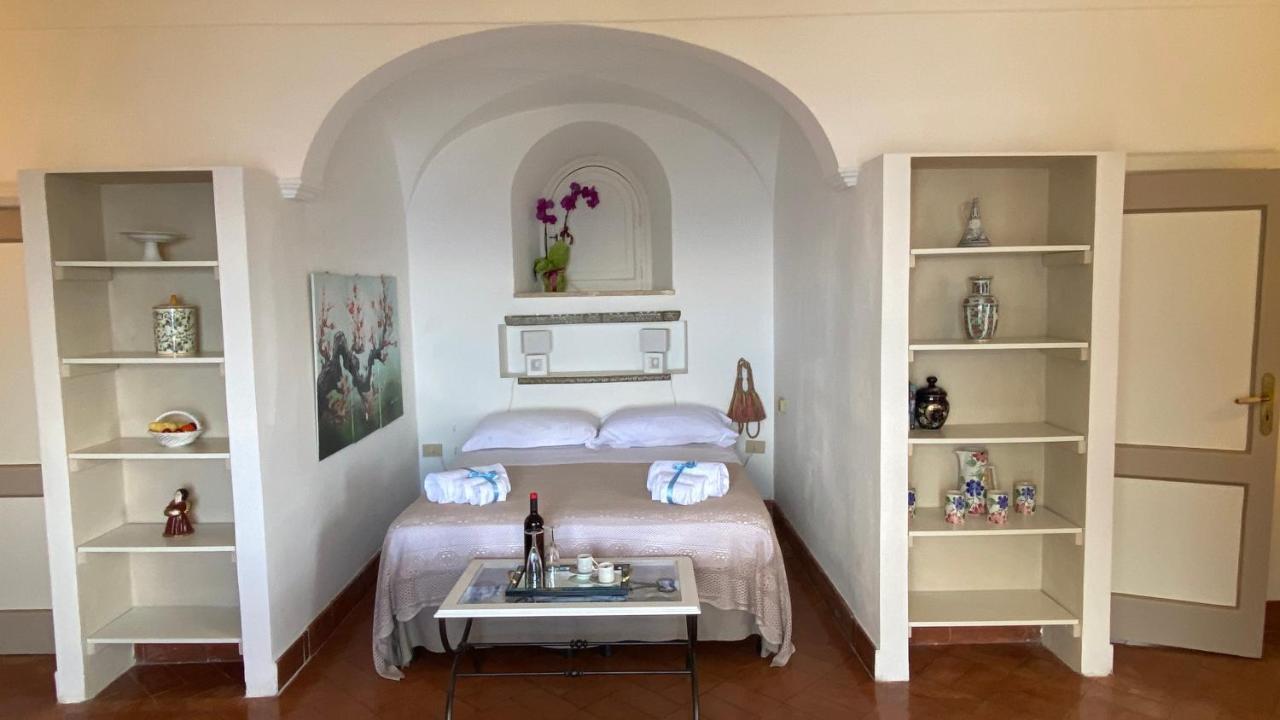 Villa Don Mimi Guarnaschelli La Dependace Таормина Экстерьер фото
