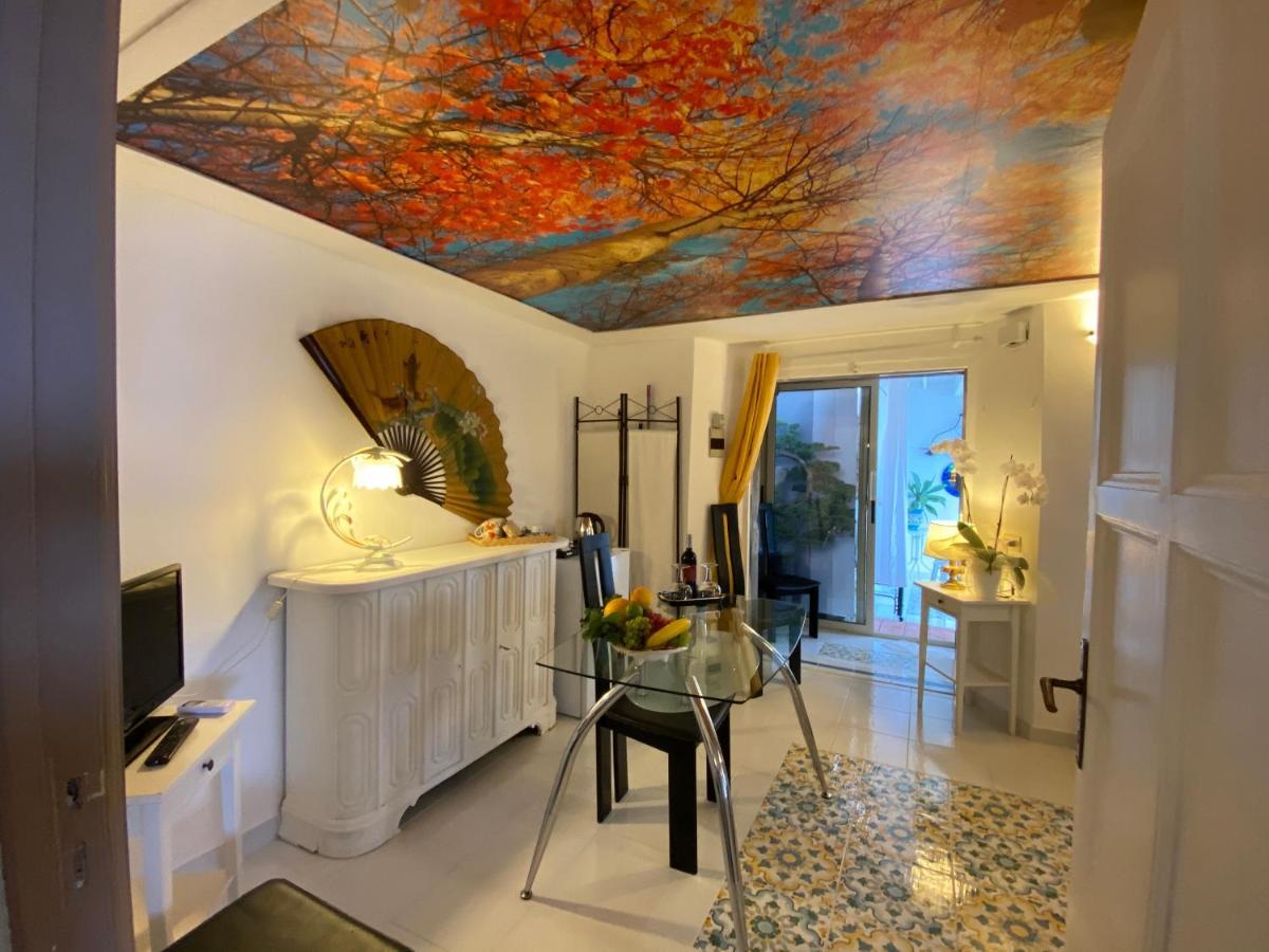 Villa Don Mimi Guarnaschelli La Dependace Таормина Экстерьер фото
